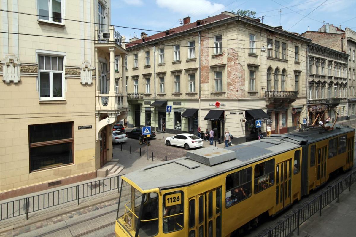 Buk Apartments On Doroshenka 25 Lemberg Exterior foto